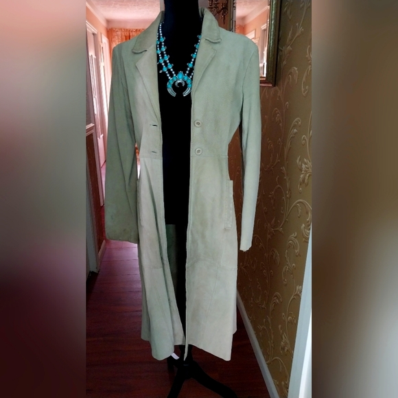 Buckskin Leather Yellowstone Vibes Suede Trench - Picture 3 of 16